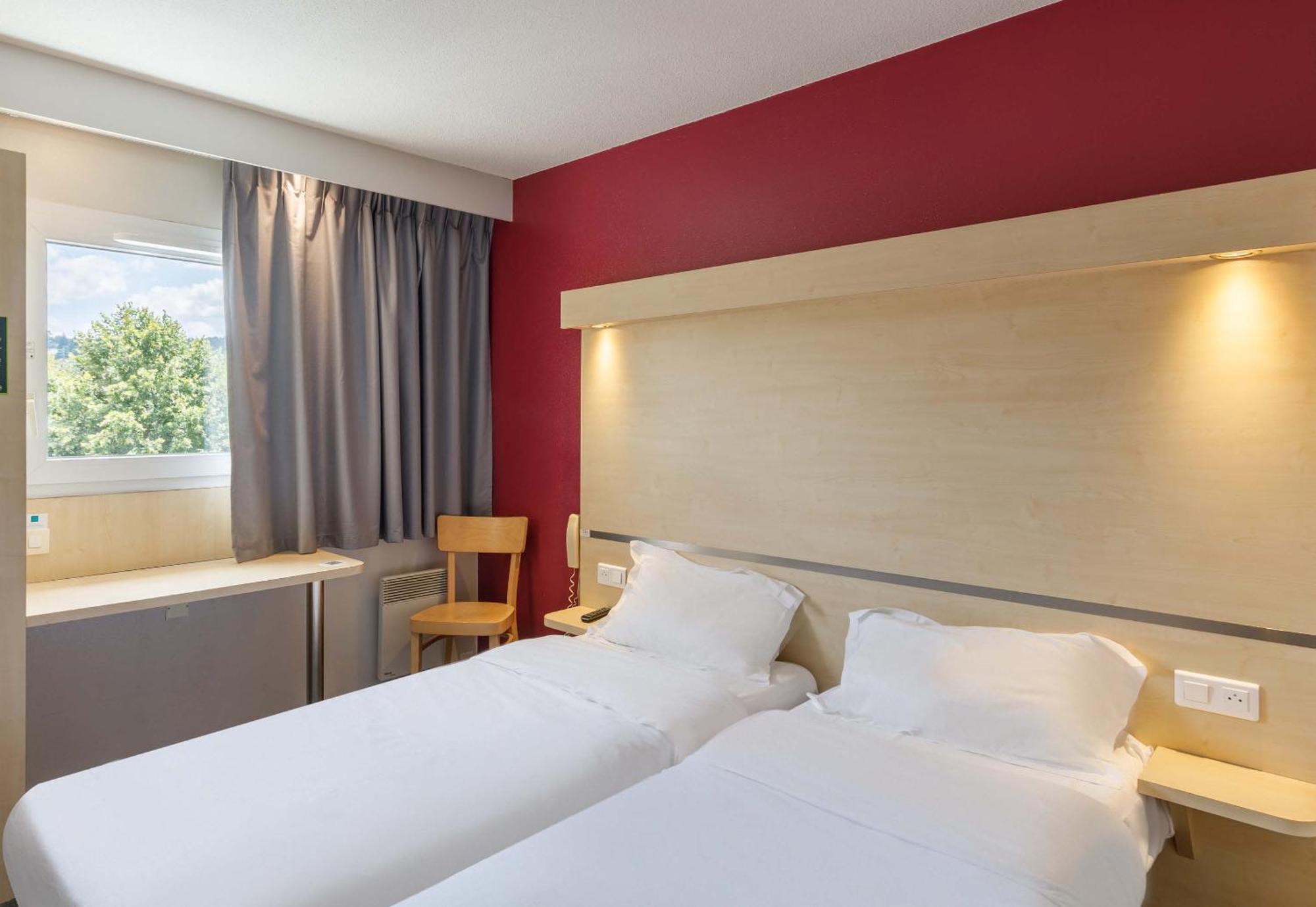 B&B Hotel Le Puy-En-Velay Vals-pres-le-Puy Экстерьер фото