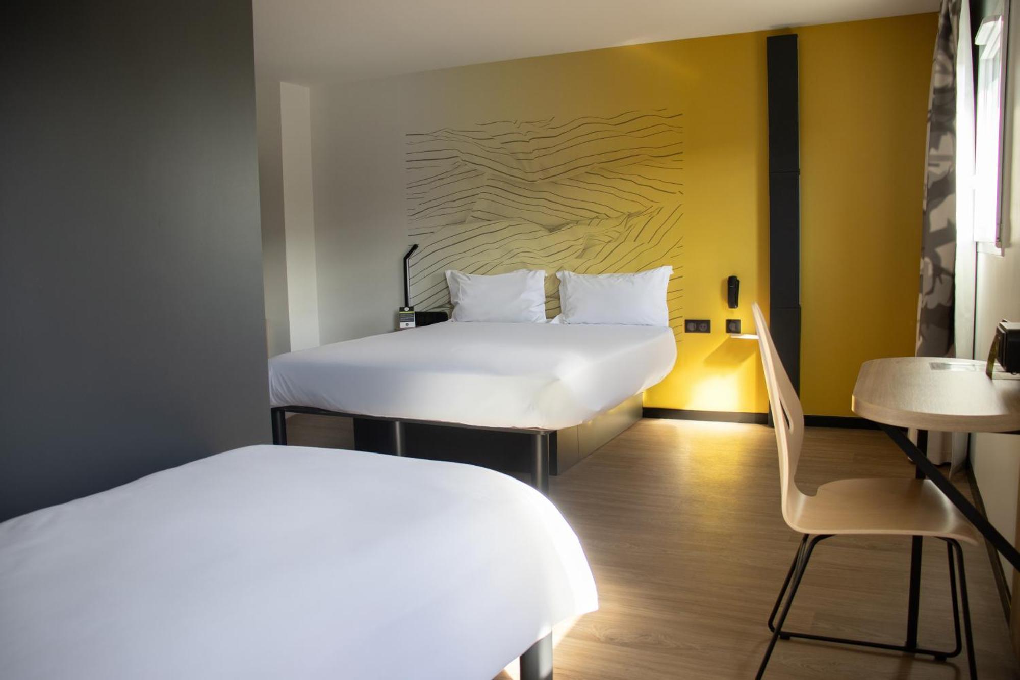 B&B Hotel Le Puy-En-Velay Vals-pres-le-Puy Экстерьер фото