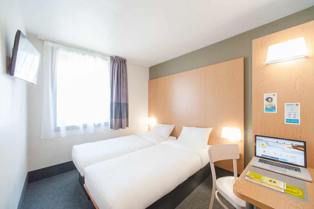 B&B Hotel Le Puy-En-Velay Vals-pres-le-Puy Экстерьер фото