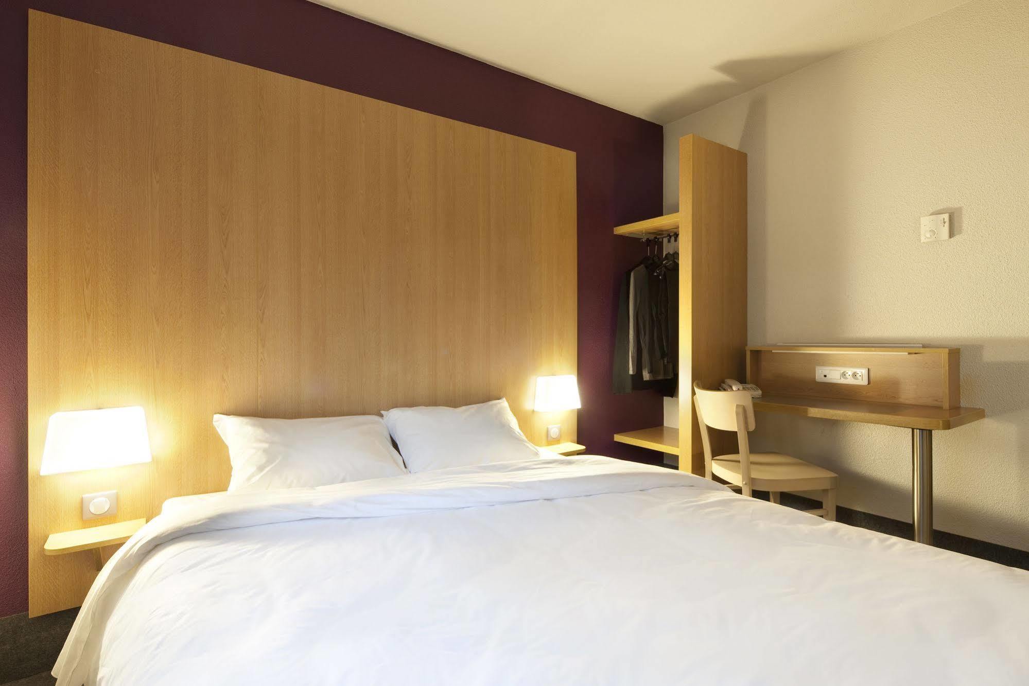 B&B Hotel Le Puy-En-Velay Vals-pres-le-Puy Экстерьер фото